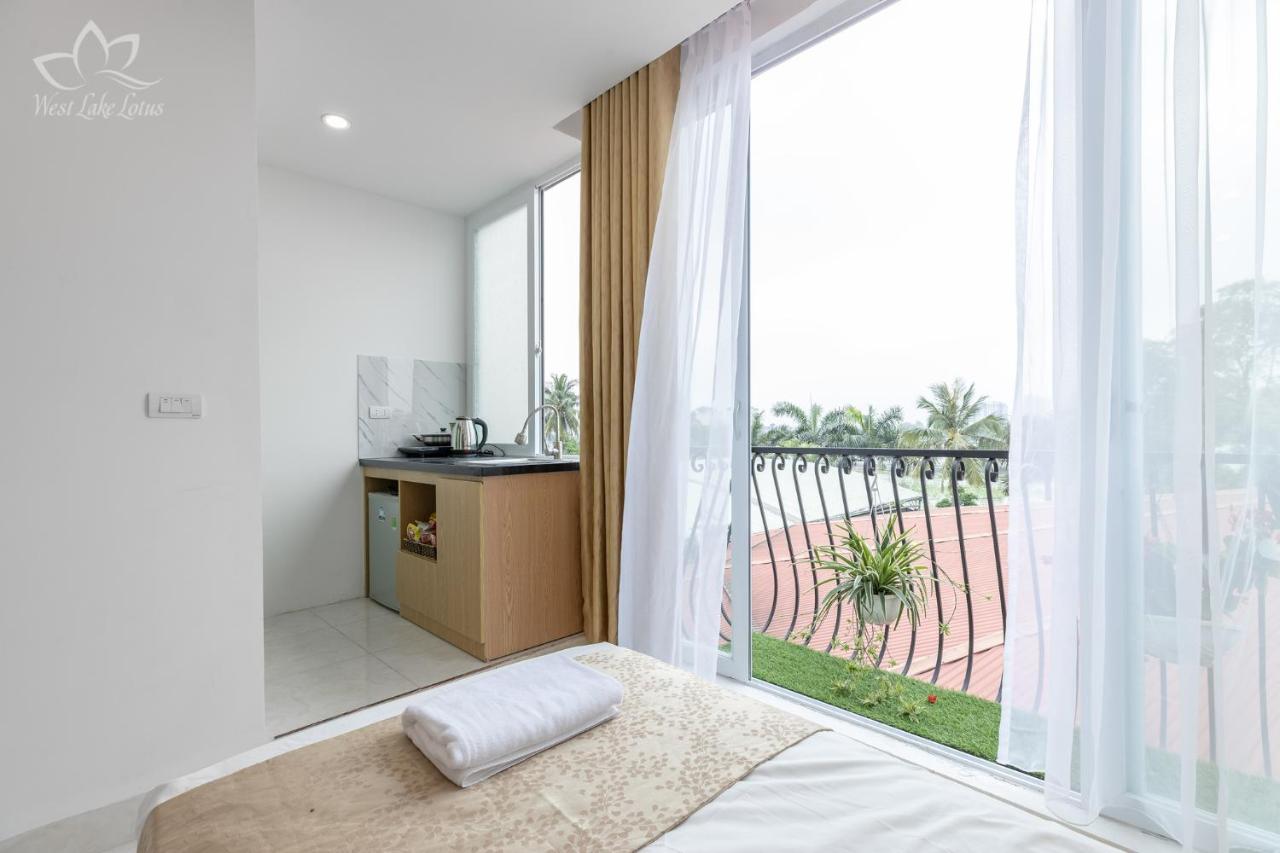 The Lakeview - West Lake Lotus Apartments Hanoi Exterior photo